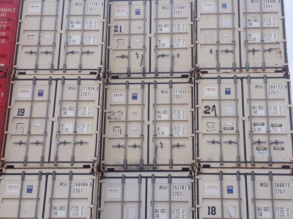 کانتینر استاندارد closed container